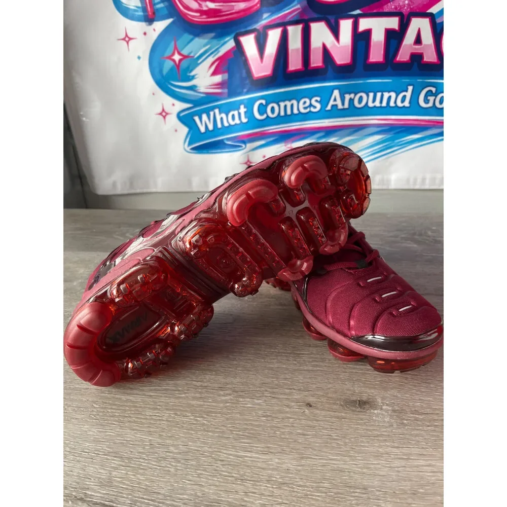 Nike Air Vapormax Plus (Size M11)